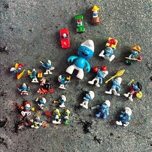 Smurfs Toy Figurine Set - Blue and White